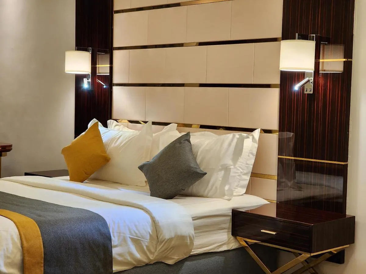 Rasis Furnished Apartments Джедда