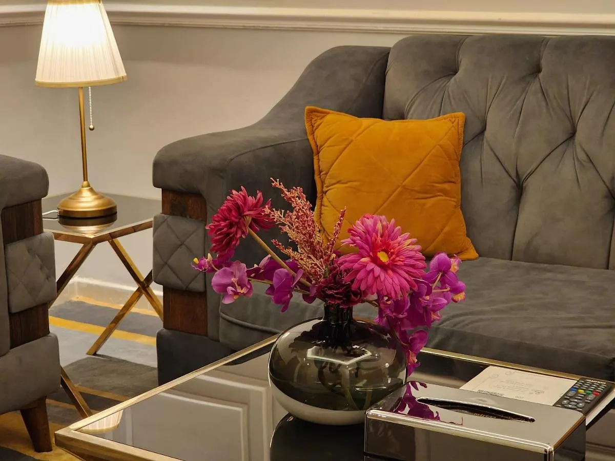 *** Отель Rasis Furnished Apartments Джедда Саудовская Аравия